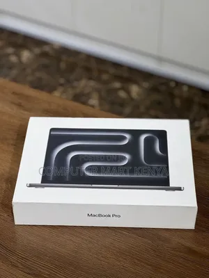 New Laptop Apple MacBook Pro 18GB Apple M3 Pro SSD 1T
