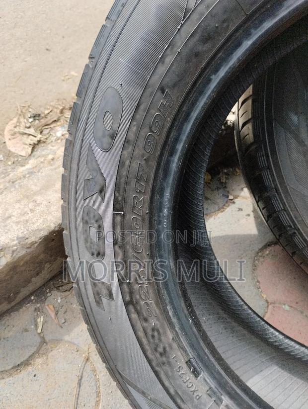 225/60r17 Toyo - thumbnail 3