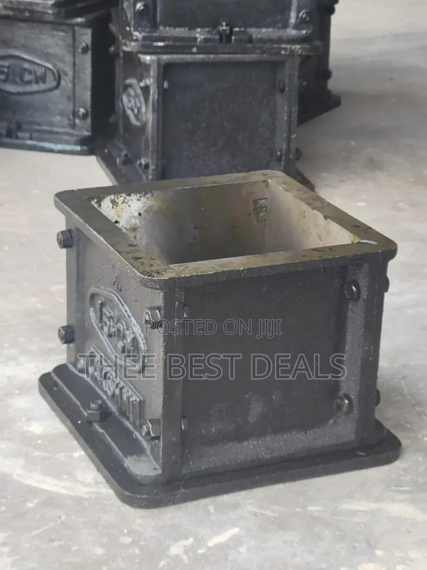 Cast Iron Concrete Cube Moulds 150mm × 150mm