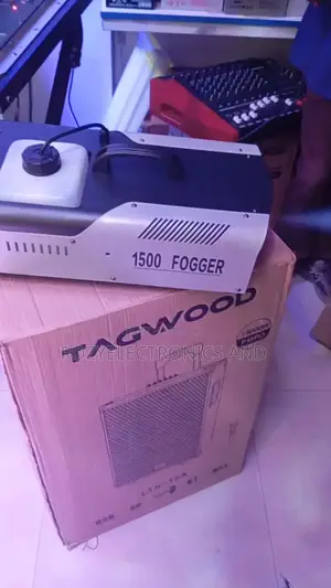 Smoke/Fog Machine 1500wqtts
