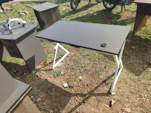 Morden Office Desk Available