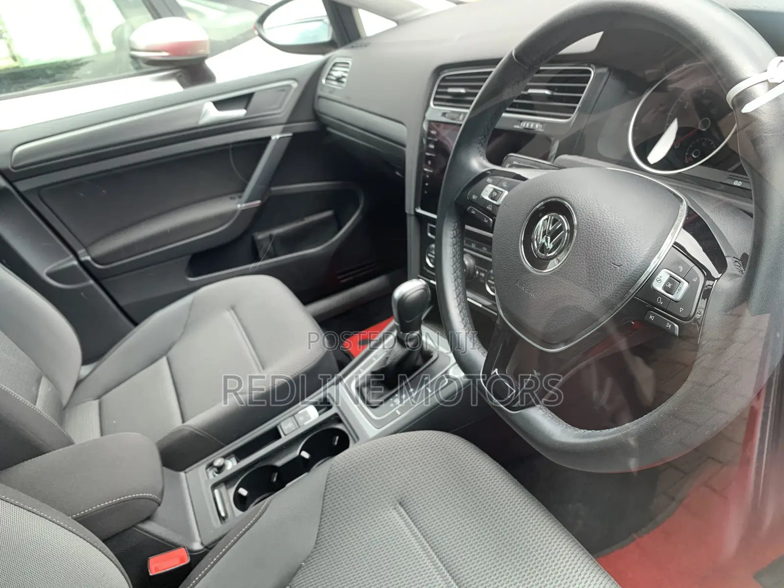 Volkswagen Golf Variant 2017 Burgundy