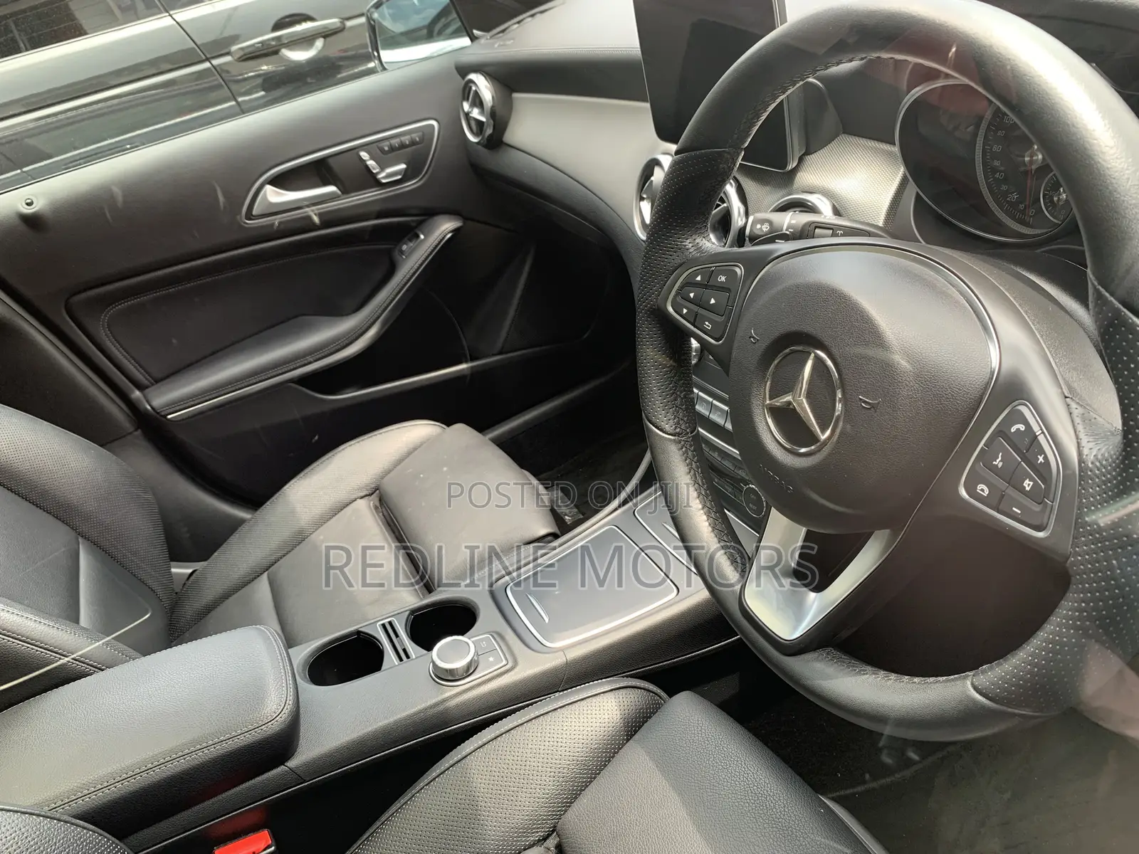 Mercedes-Benz GLA-Class 2017 Blue