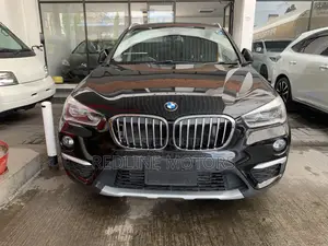 BMW X1 xDrive28i AWD 2017 Black