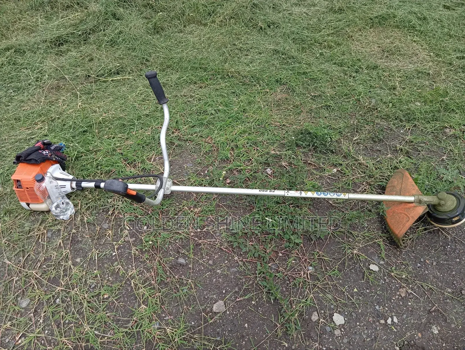 Grass Cutting and Flower Trimmings