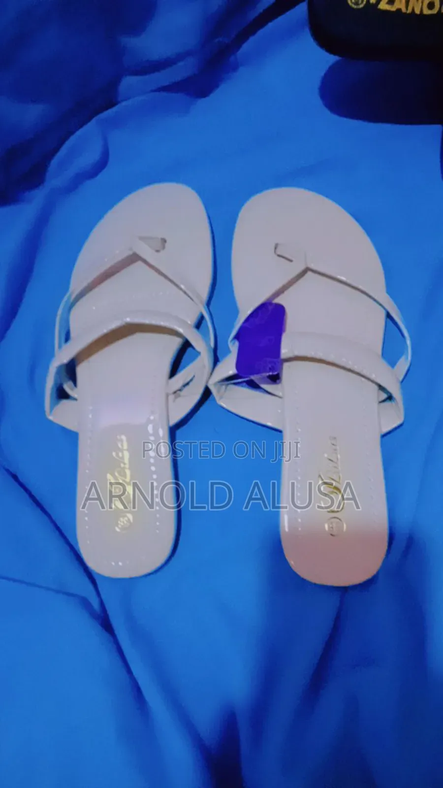 Flats and Crocks