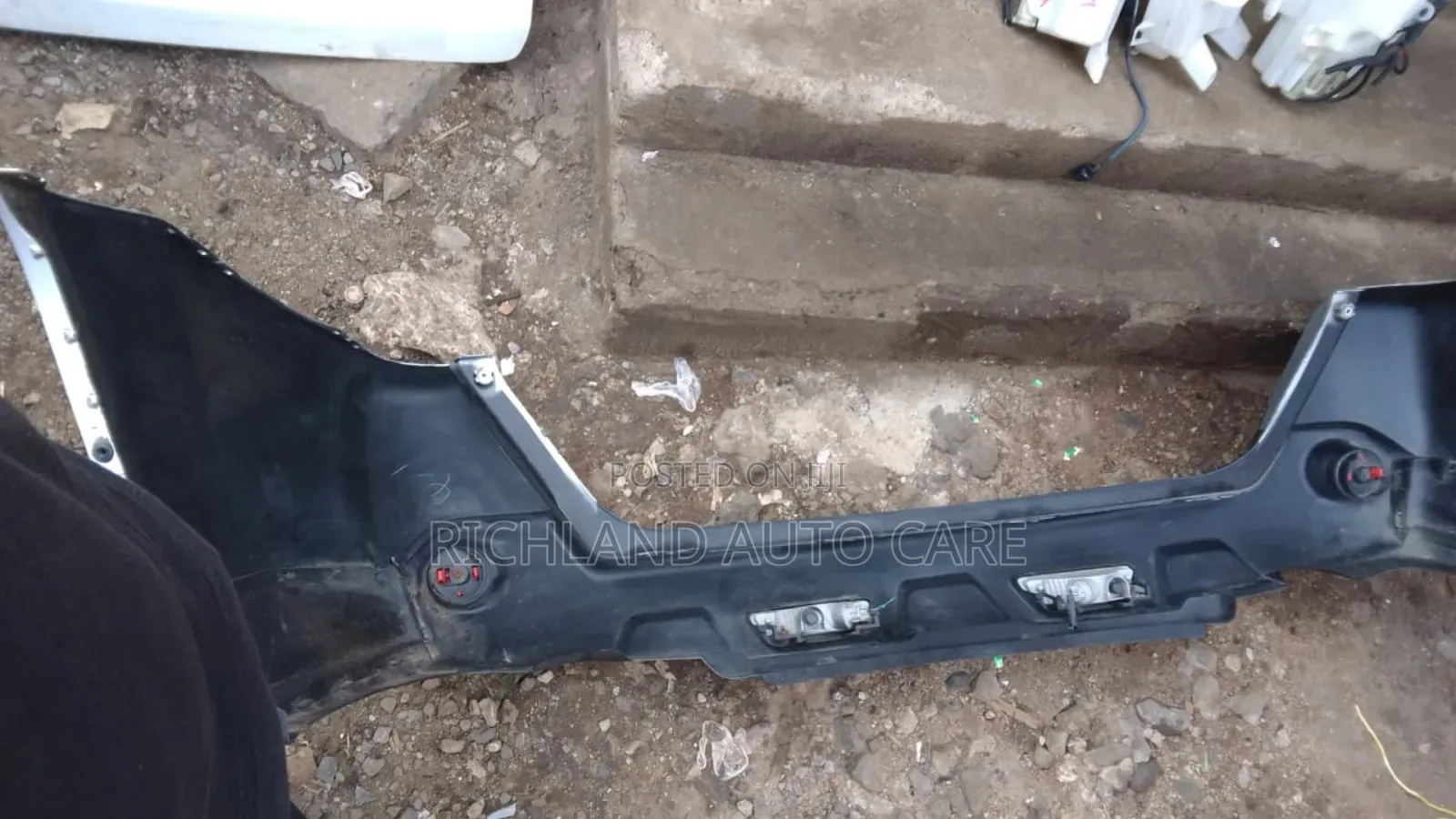 Rear Bumper X-Trail NT31