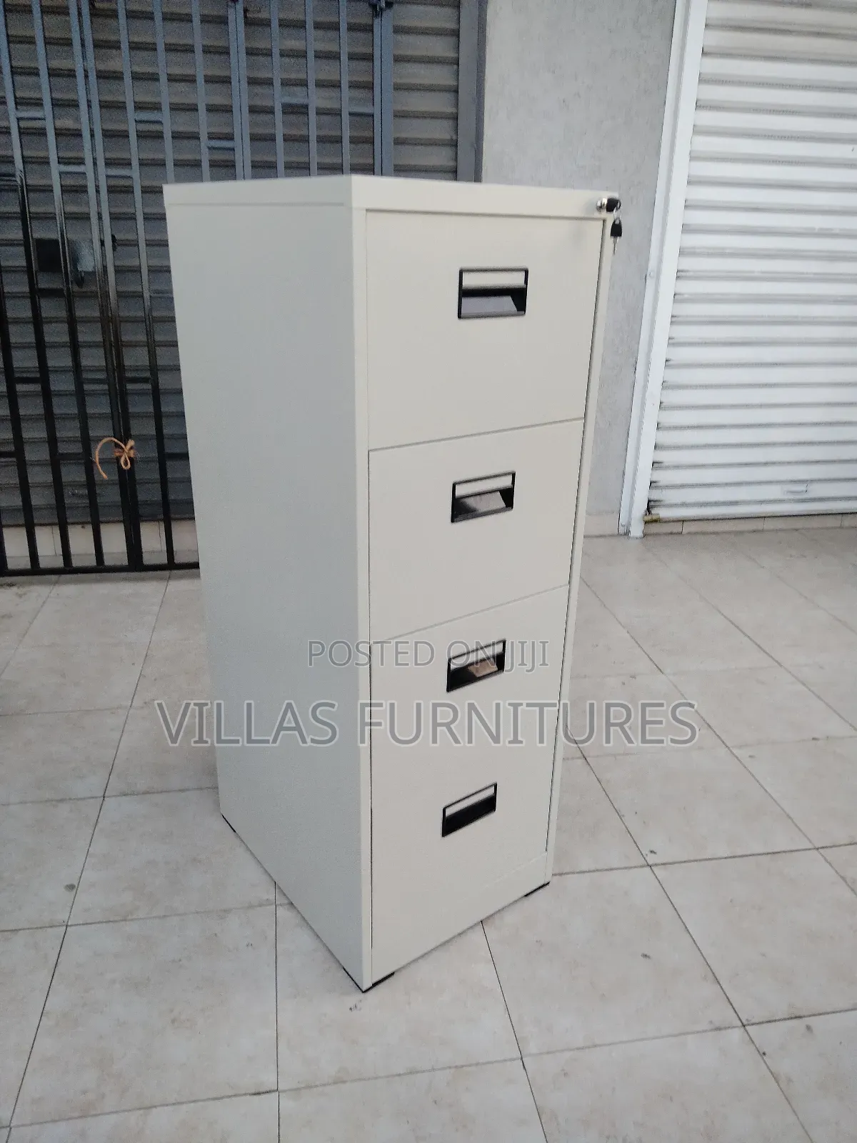 Metallic 4 Drawer Lockable File Cabinet