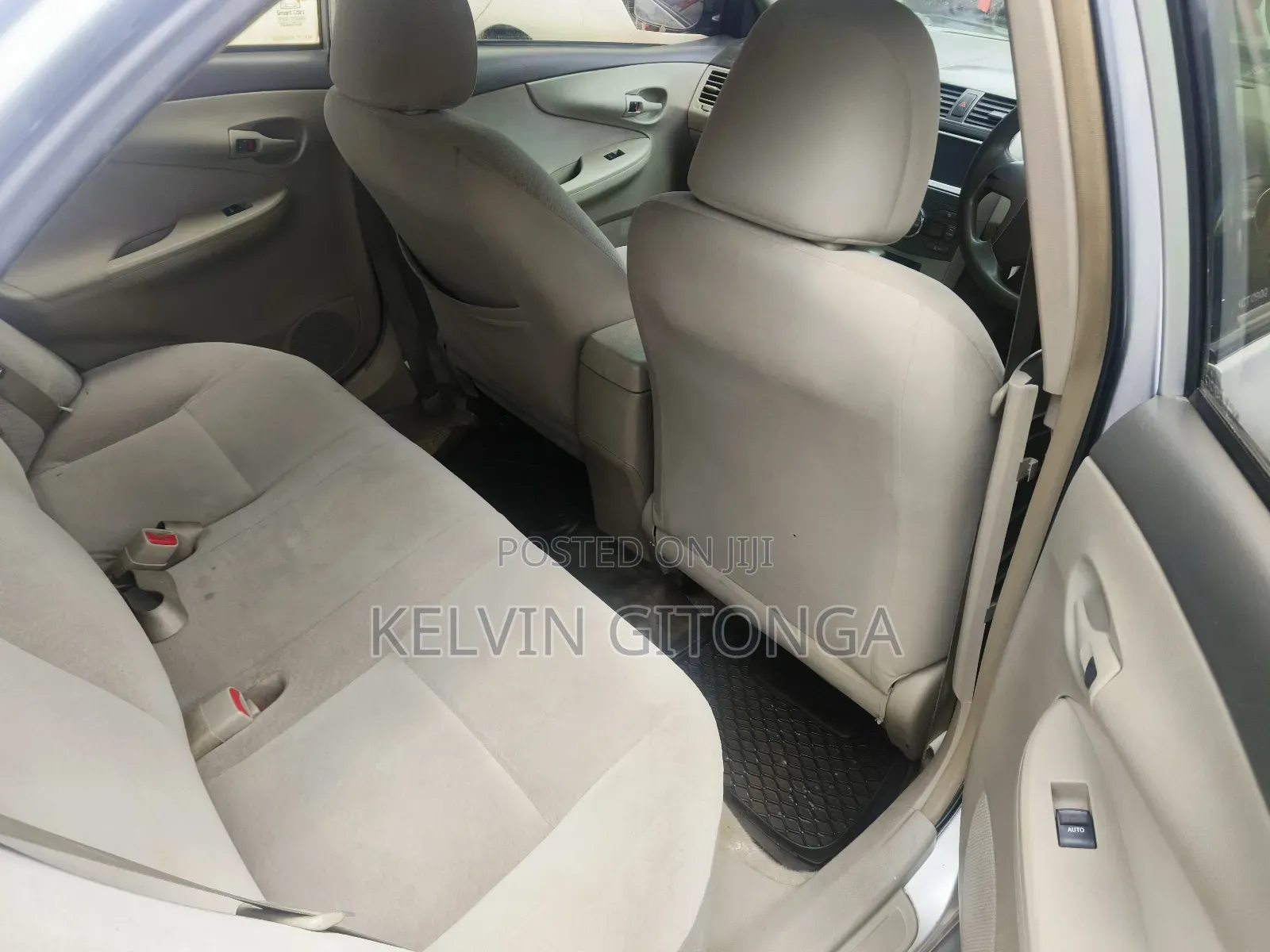 Toyota Axio 2012 Silver
