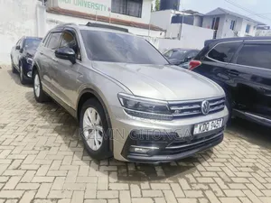 Volkswagen Tiguan 2017 Gray