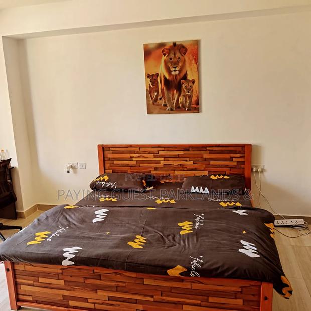 Paying Guest Parklands - main view