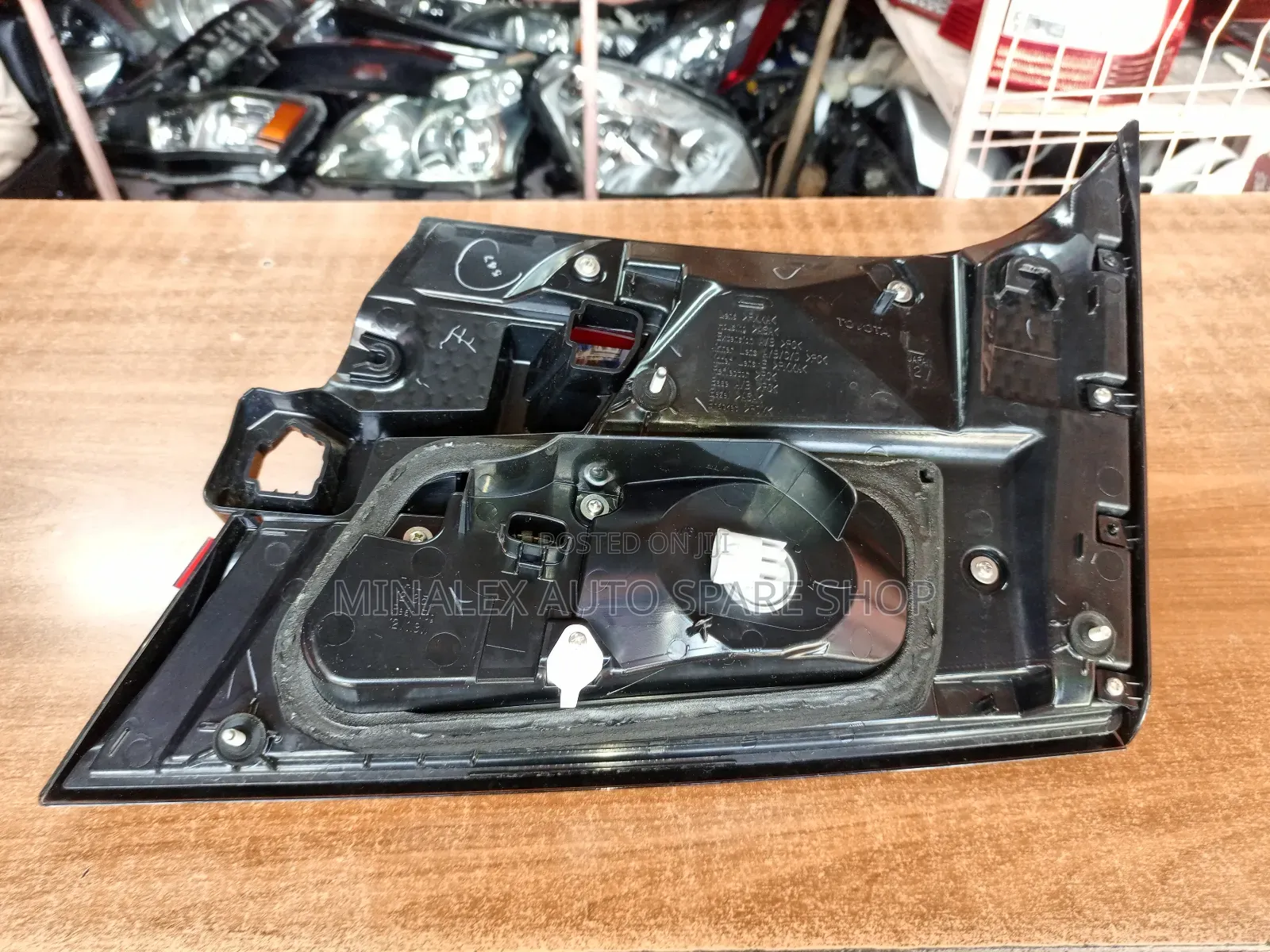 Left Side Bootlight Vellfire 2018 Model