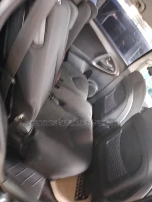 Toyota Vanguard 2013 Black