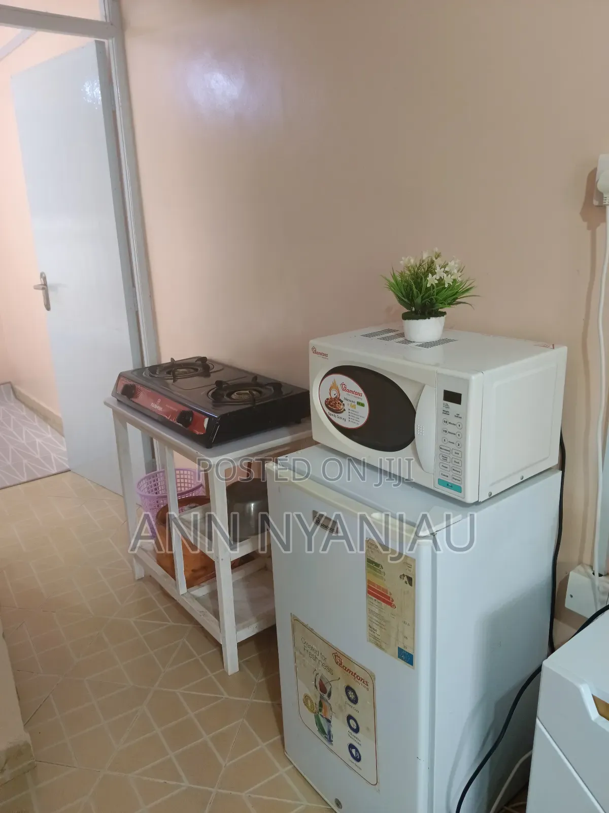 Air BNB Studio Apartment, TRM Drive