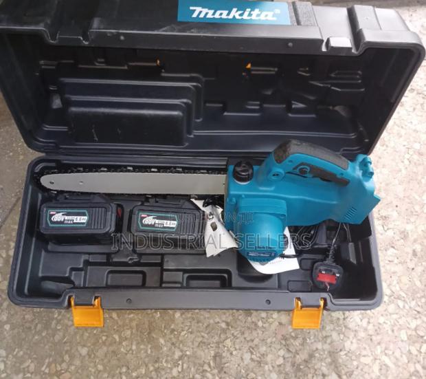 Makita Chainsaw - Original - main view