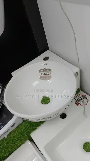Unique 90 Degrees Corner Basin