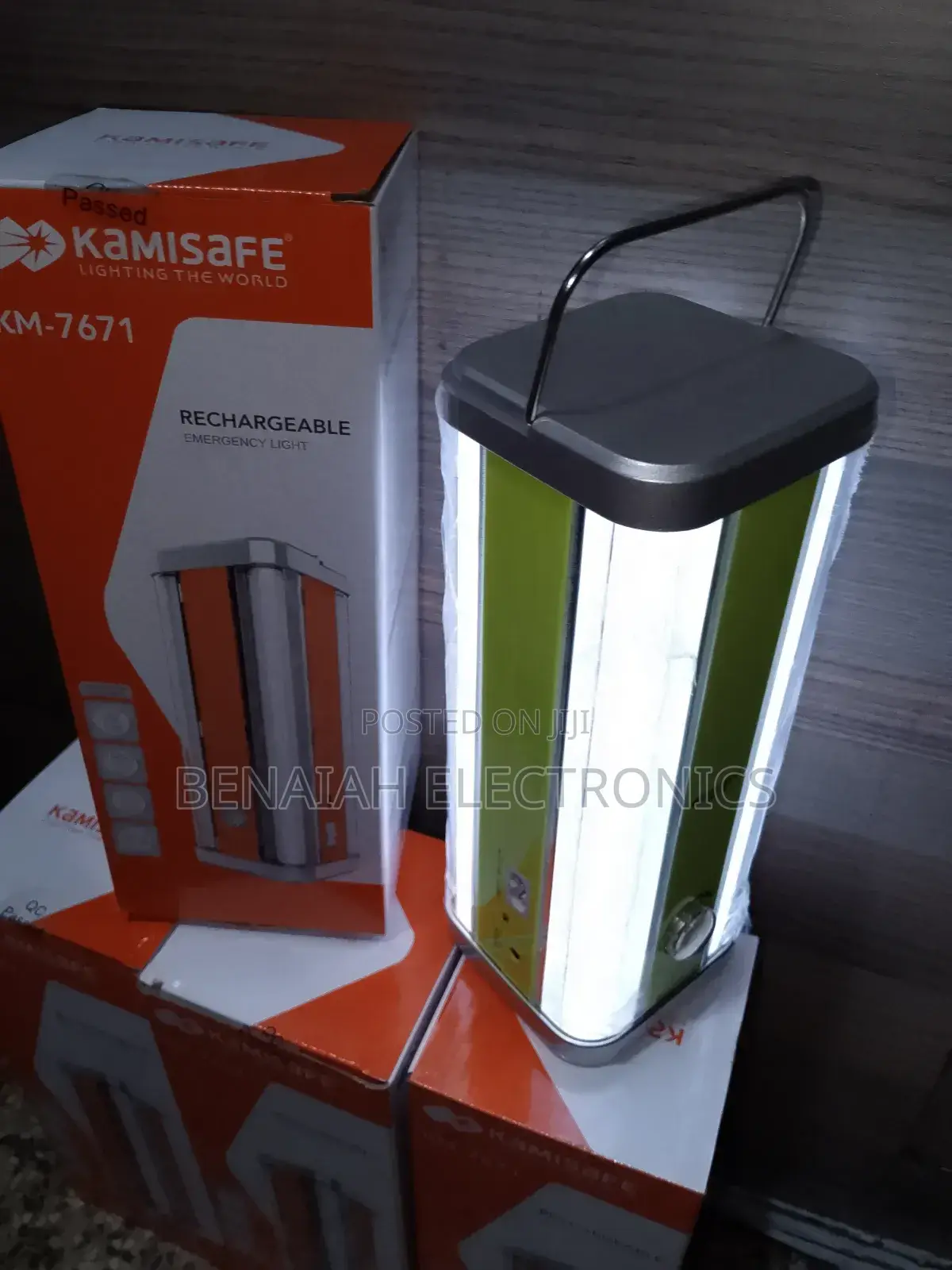 Kamisafe Super Bright Lamp.Rechaegeable