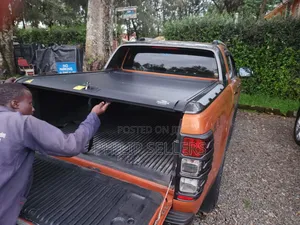 Ford Ranger Aluminum Roller Shutter With Locking Mechanism.