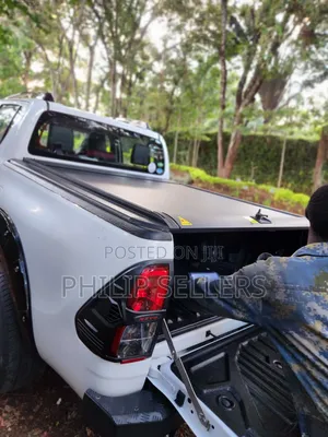 Aluminium Boot Cover Double Cab Available for Toyota Hilux,F