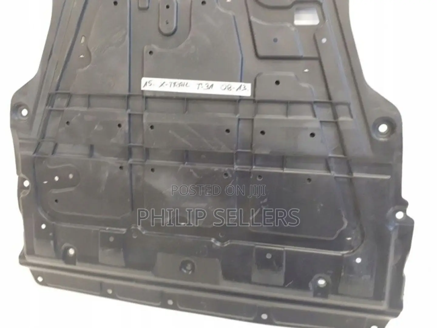 Nissan X-Trail Engine Cover