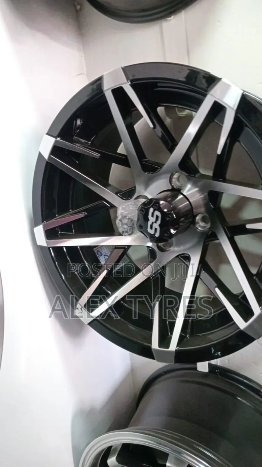 Size 14 Inches Offset Sport Rims Set