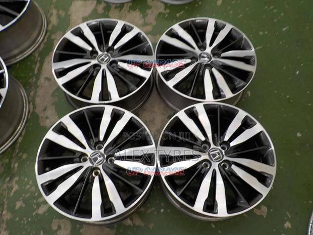Size 16 Inches Honda Vit Original Rims Set - main view