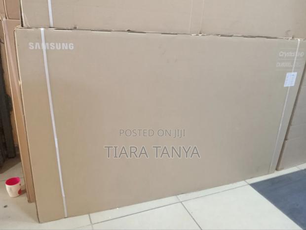 Samsung 75" Du8000 Smart Crystal Tv - thumbnail 2