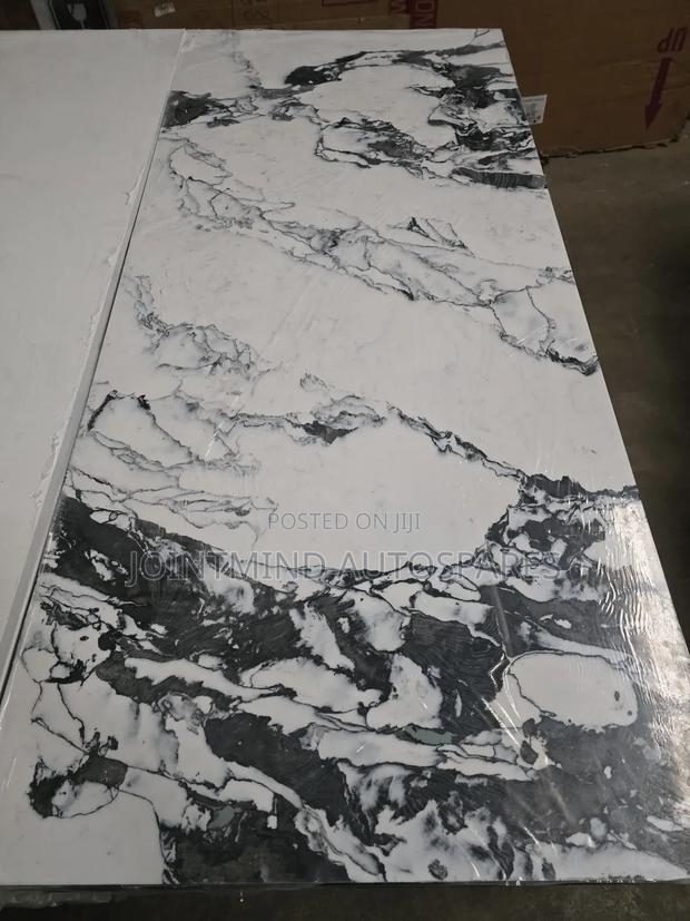 Carrara Blue Quartz - main view