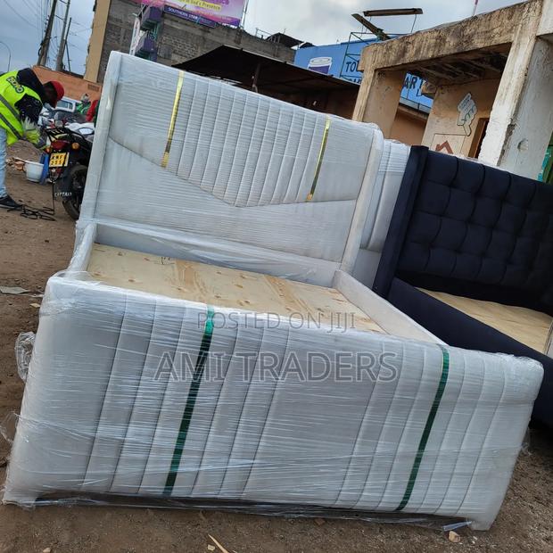 New Arrivals Chester Bed (5*6)