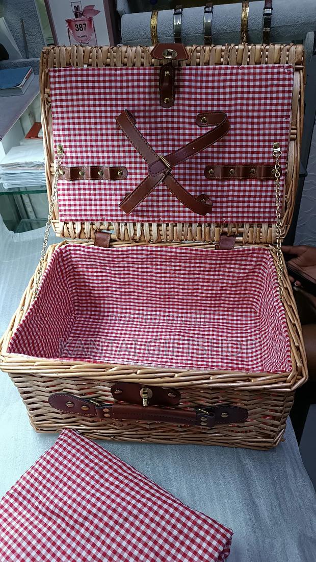 Wicker Picnic Basket - thumbnail 8