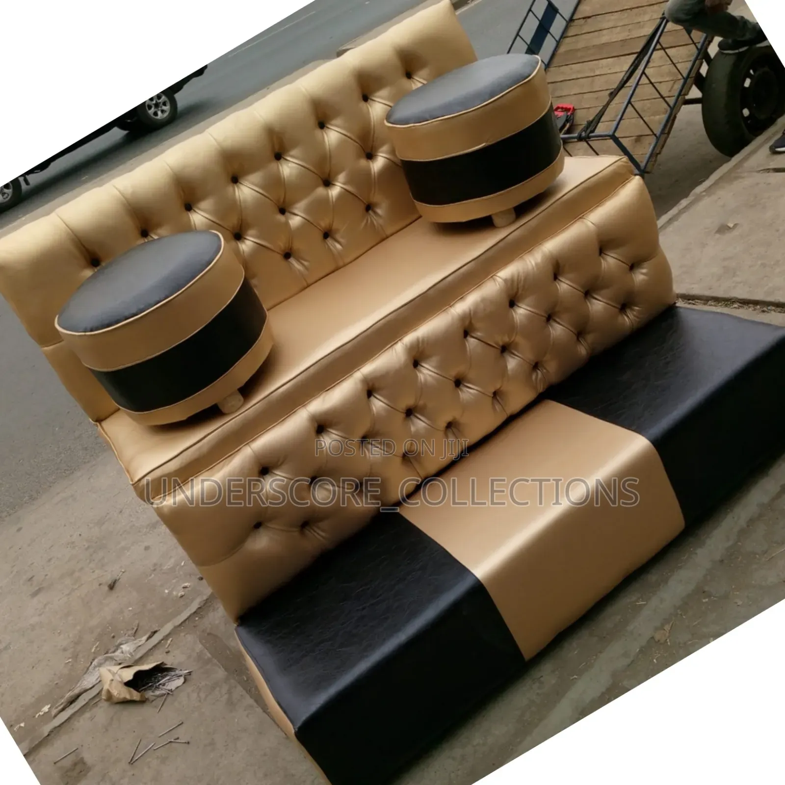 Pedicure Seat Plus Puff
. Very Comfortable.