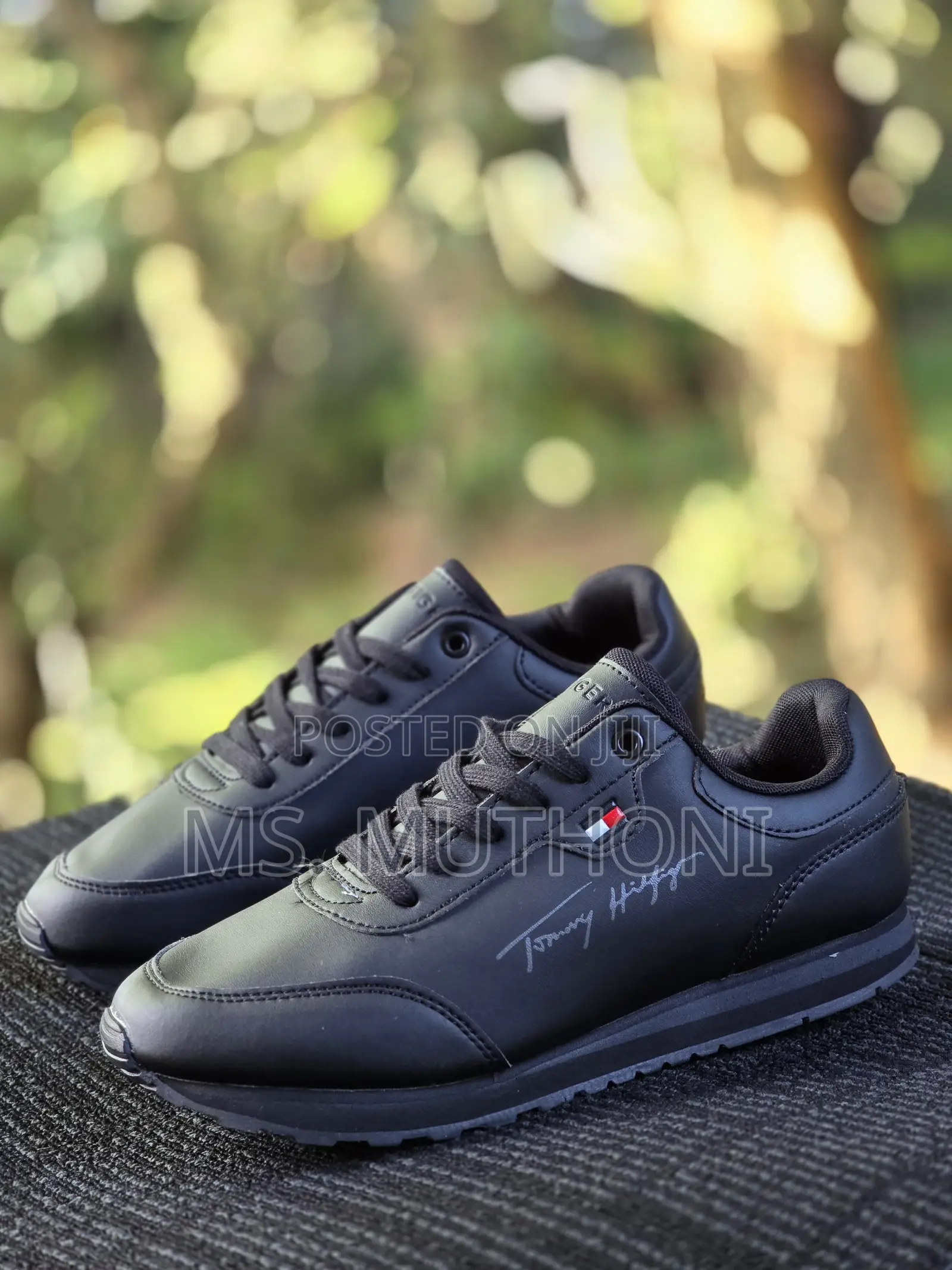New Black Quality T. Hilfigers 40-45