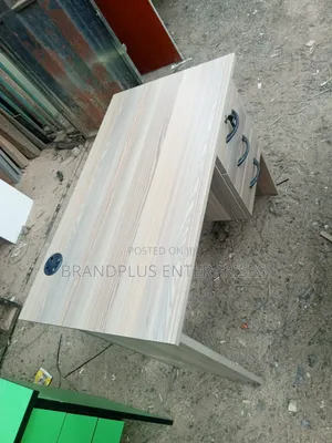 0.9m Coimbra Study Desk