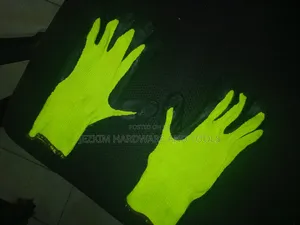 Diamond Grip Gloves