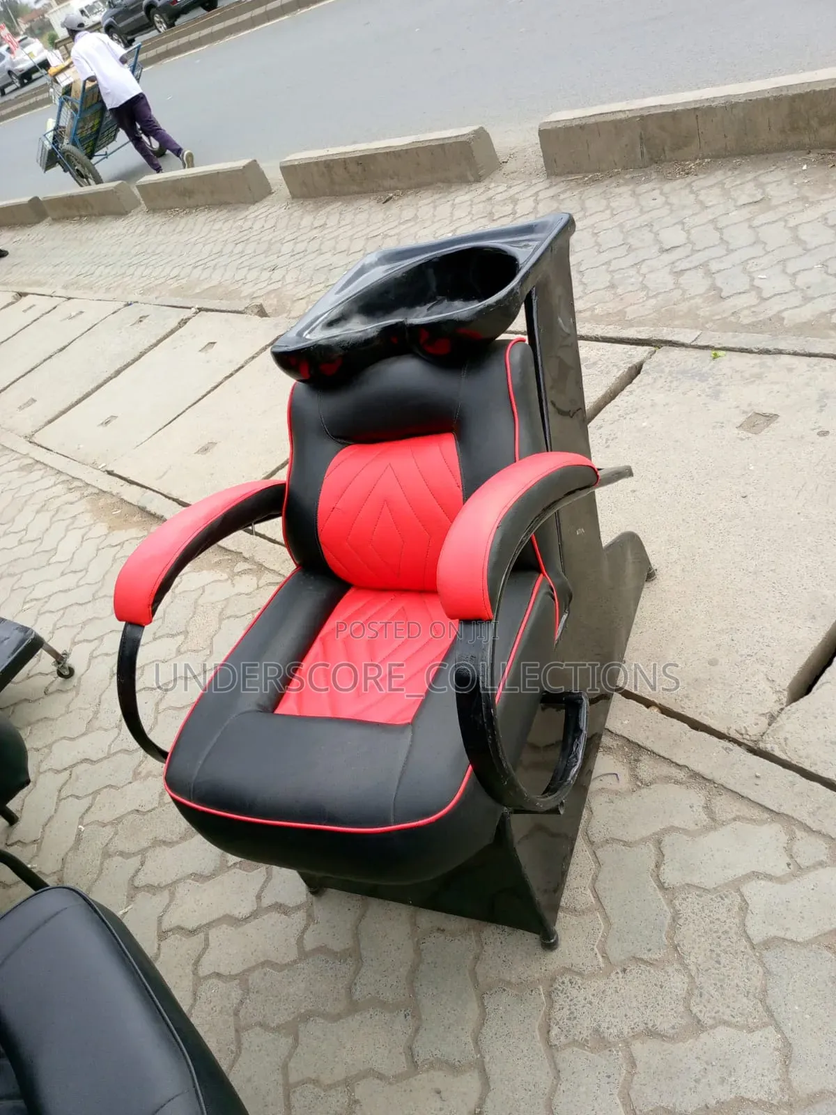 Sink Chair.In Salon and Barber Shop.Real Comfort.