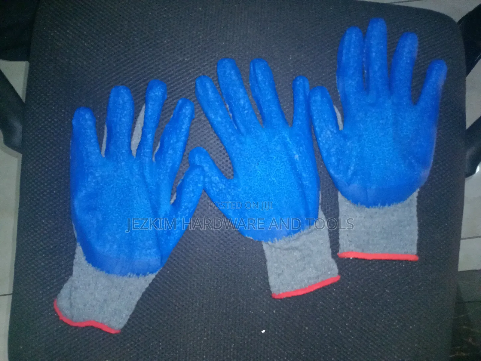 Diamond Grip Gloves