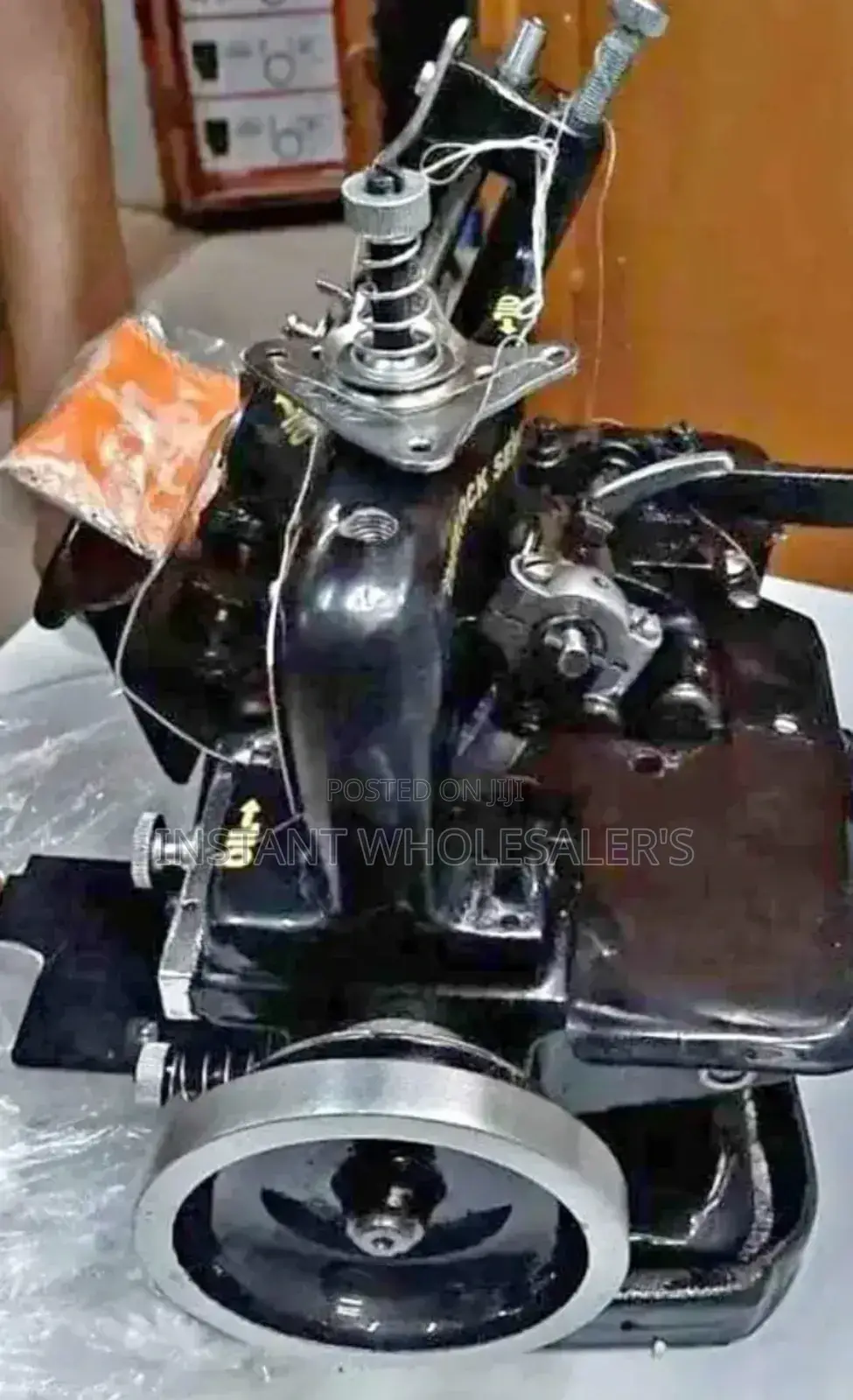 Overlock Commercial Machine