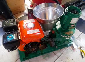 Pellet Machine Lenhard Germany With Petrol Engine 10hp - thumbnail 2