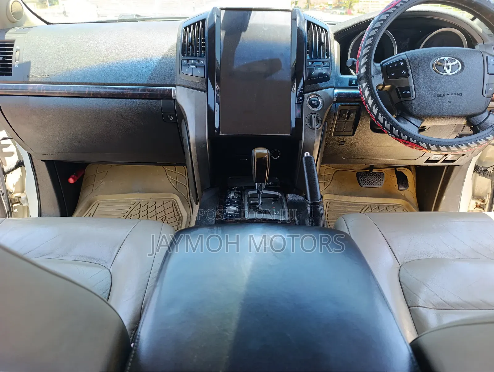 Toyota Land Cruiser 2013 White