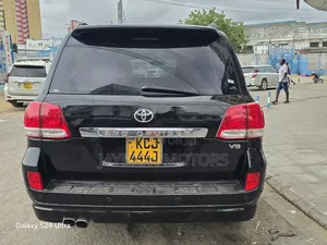 Toyota Land Cruiser 2011 Black