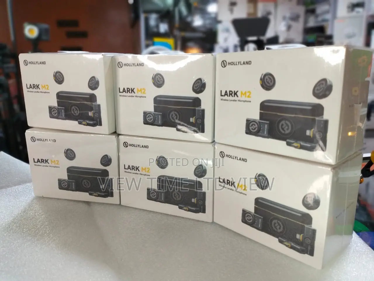 Hollyland Lark M2 Wireless Lavalier Microphone-Combo Black