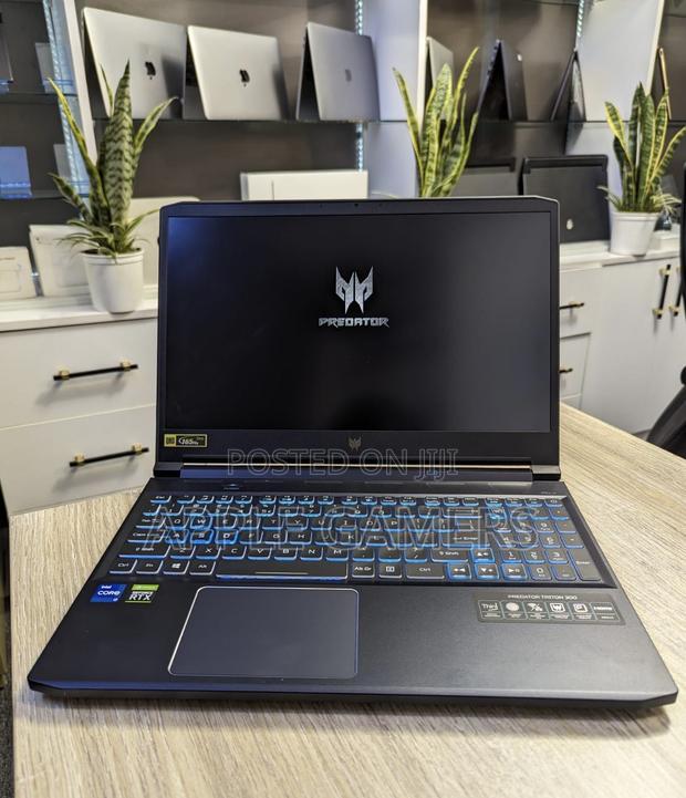 Laptop Acer Predator Triton 300 16GB Intel Core I7 SSD 1T - main view