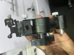D-Type Flash Bracket for Umbrella, Speedlight