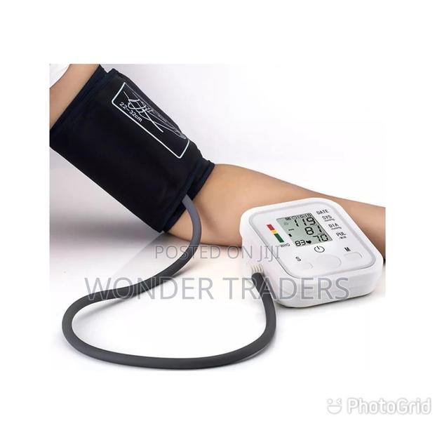 Arm Digital Blood Pressure Machine