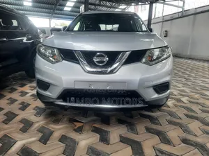 Nissan X-Trail 2.0 Petrol FWD 2017 Silver