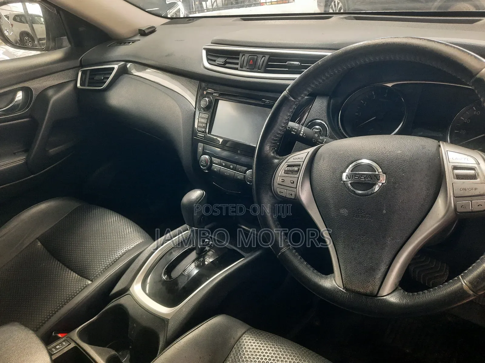 Nissan X-Trail 2.0 Petrol FWD 2017 Silver