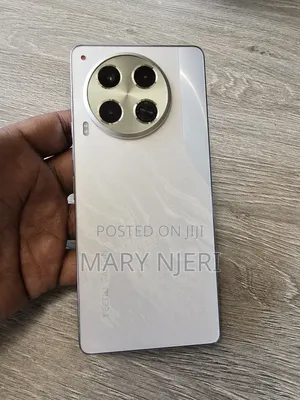 Tecno Camon 30 256 GB White