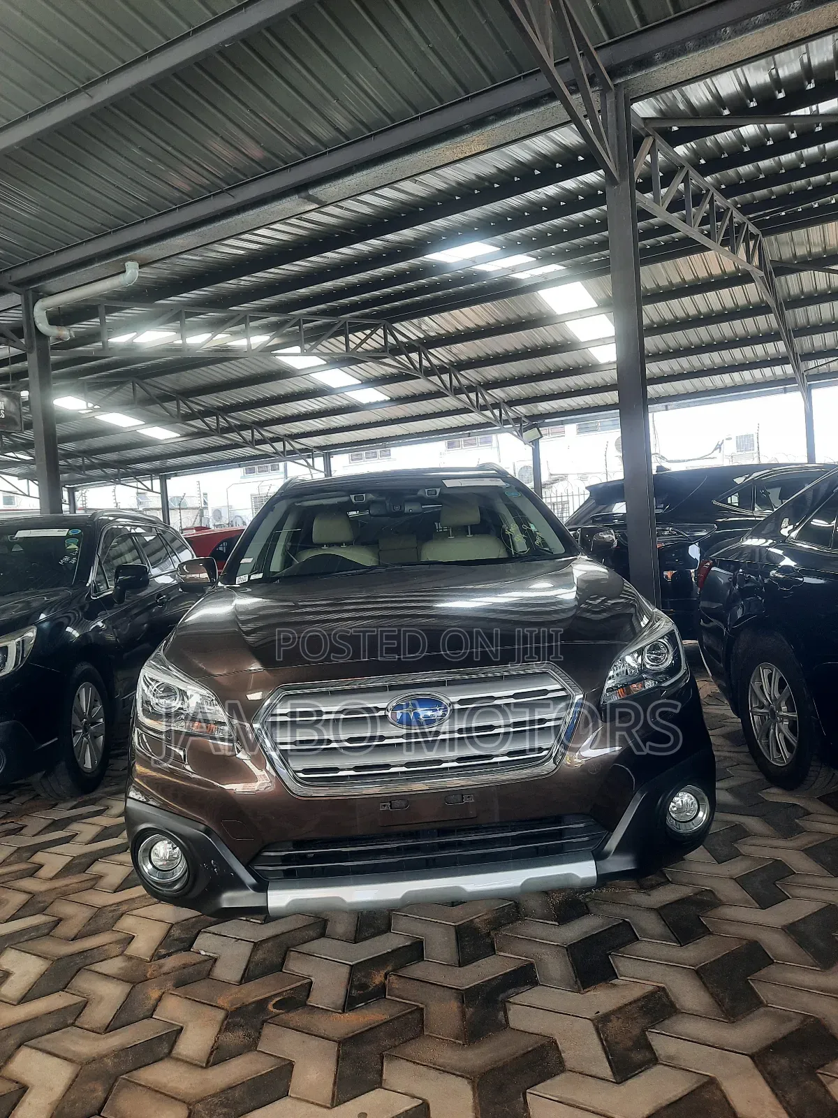 Subaru Outback 2.5i Touring AWD 2018 Brown