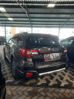 Subaru Outback 2.5i Touring AWD 2018 Brown