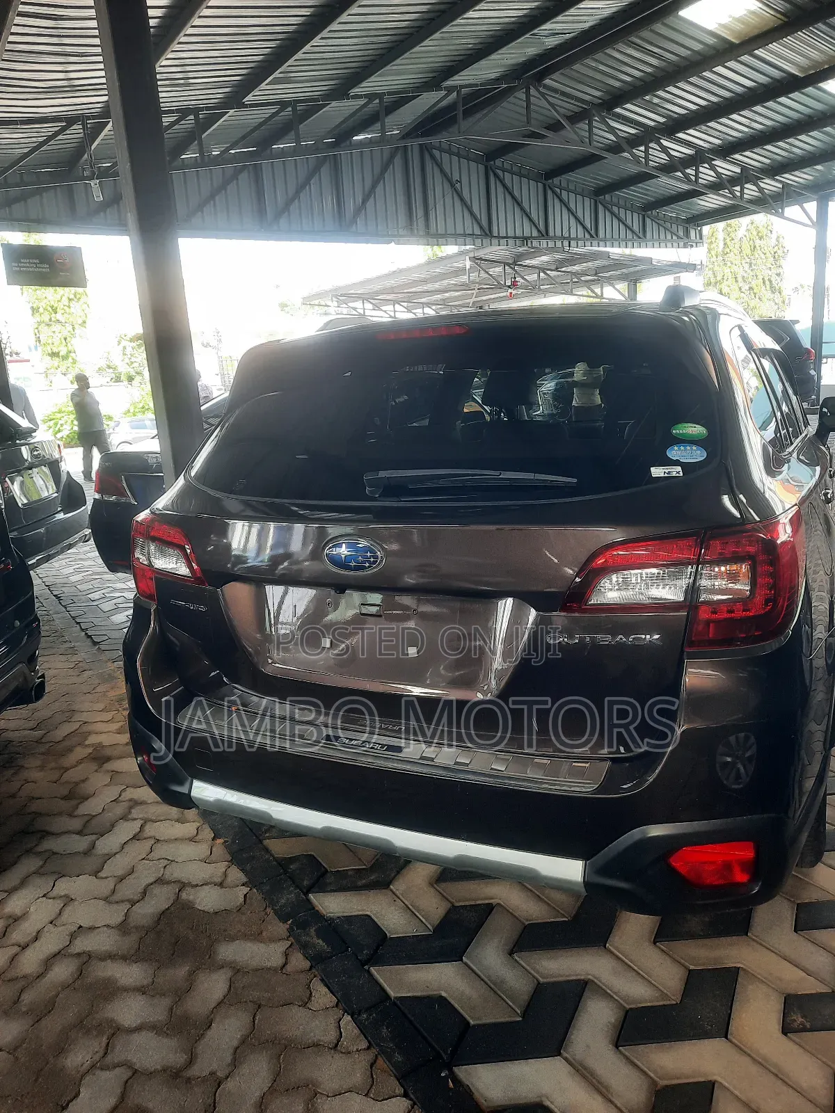 Subaru Outback 2.5i Touring AWD 2018 Brown